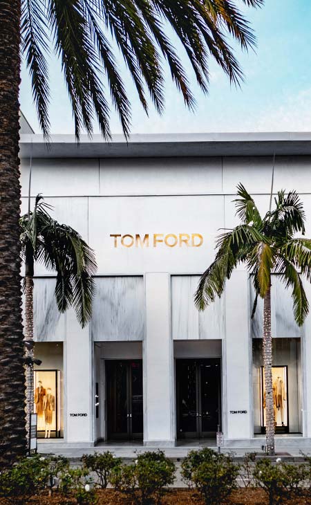 Fachada tienda tom ford palmeras